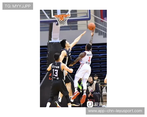 上海男篮压哨绝杀引发全网尖叫——篮球激情再燃都市传说