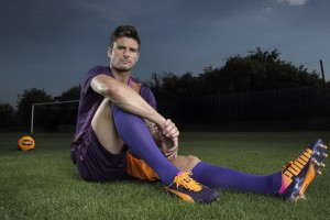 乐鱼体育官网入口-小卡失绝杀！热火1分险胜快船，哈登空砍29+8+7，小卡联手哈登